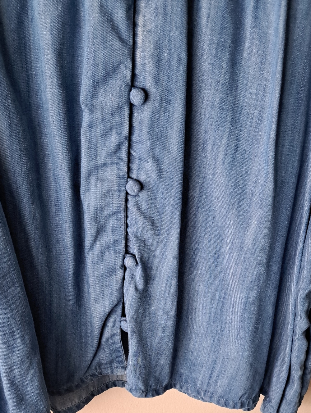 Wonderly Blue Embroidered Button-Front Blouse XL NWOT - Picture 4 of 7